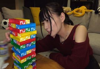 Chơi Rút Gỗ Cởi Đồ Cùng Em Gái Mình Cuộc Chơi Nóng Bỏngm